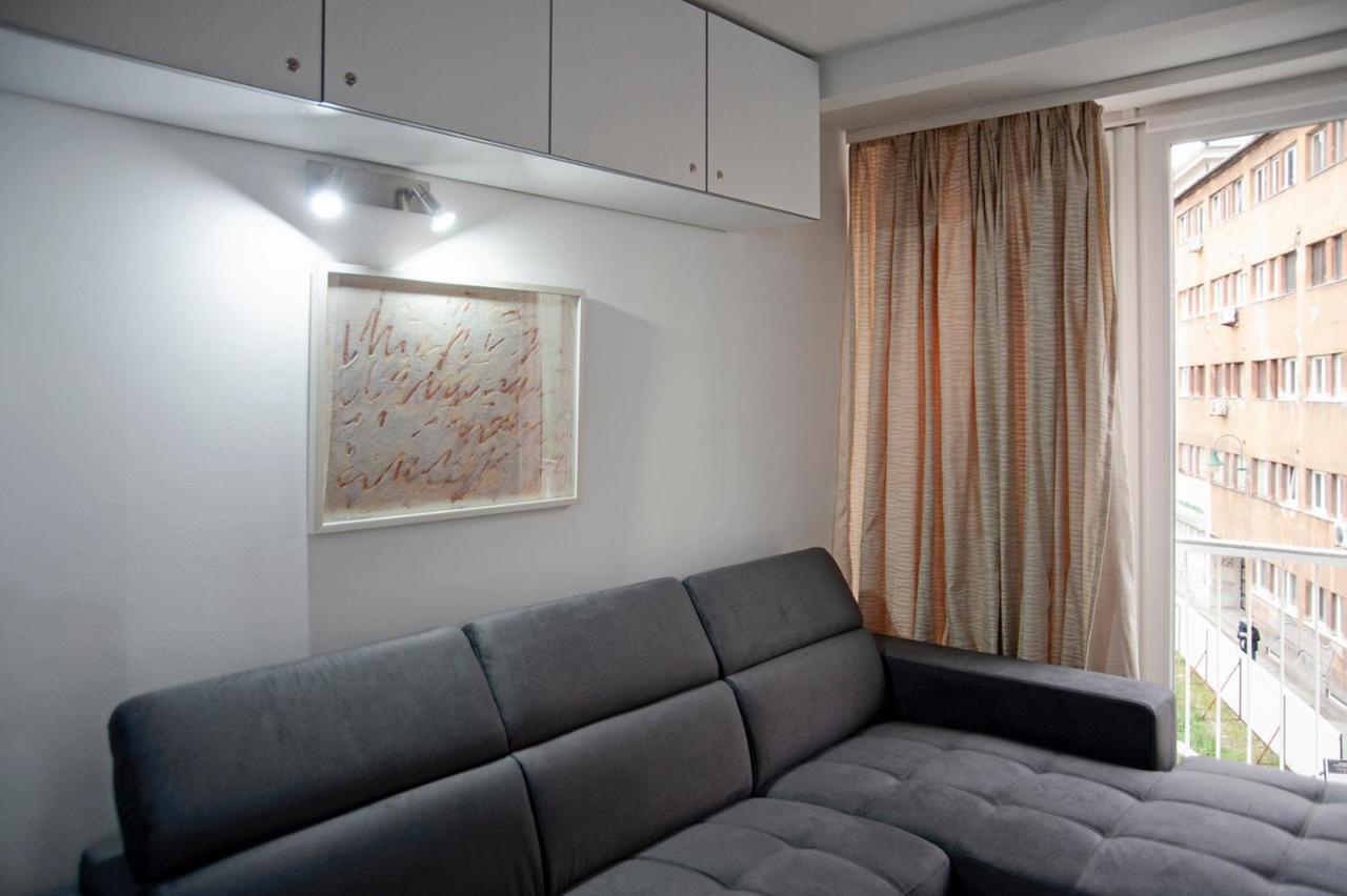 Studio Apartment Theatre View SJJ Exterior foto