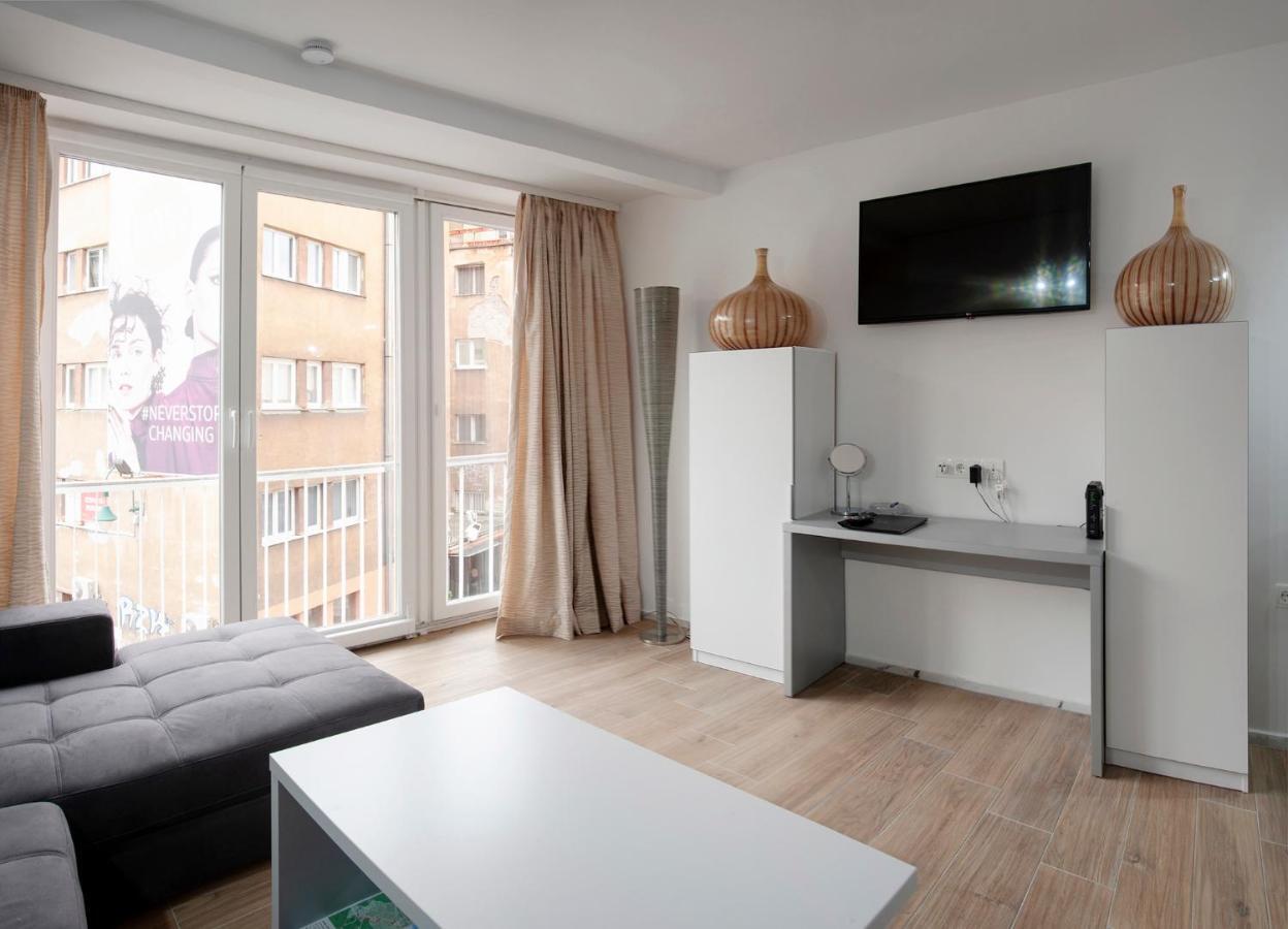 Studio Apartment Theatre View SJJ Exterior foto
